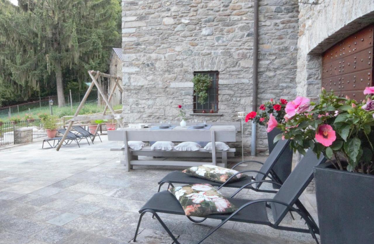 L'Antico Borgo Aparthotel Cremia Eksteriør bilde