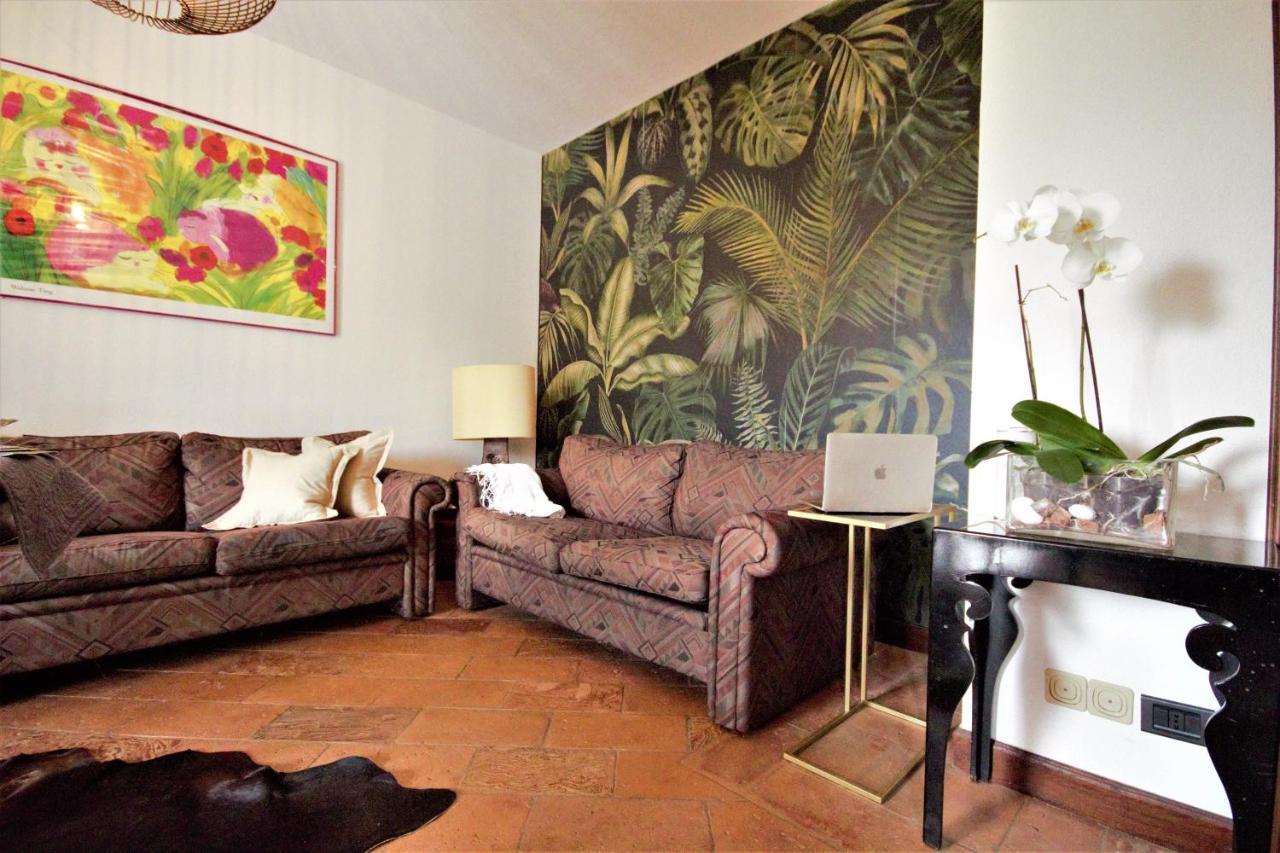 L'Antico Borgo Aparthotel Cremia Eksteriør bilde