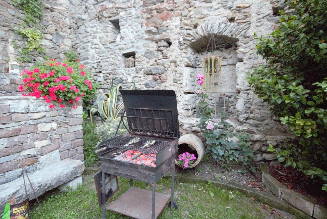 L'Antico Borgo Aparthotel Cremia Eksteriør bilde
