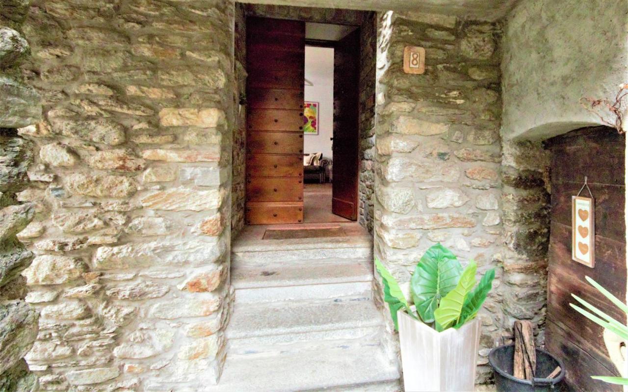 L'Antico Borgo Aparthotel Cremia Eksteriør bilde