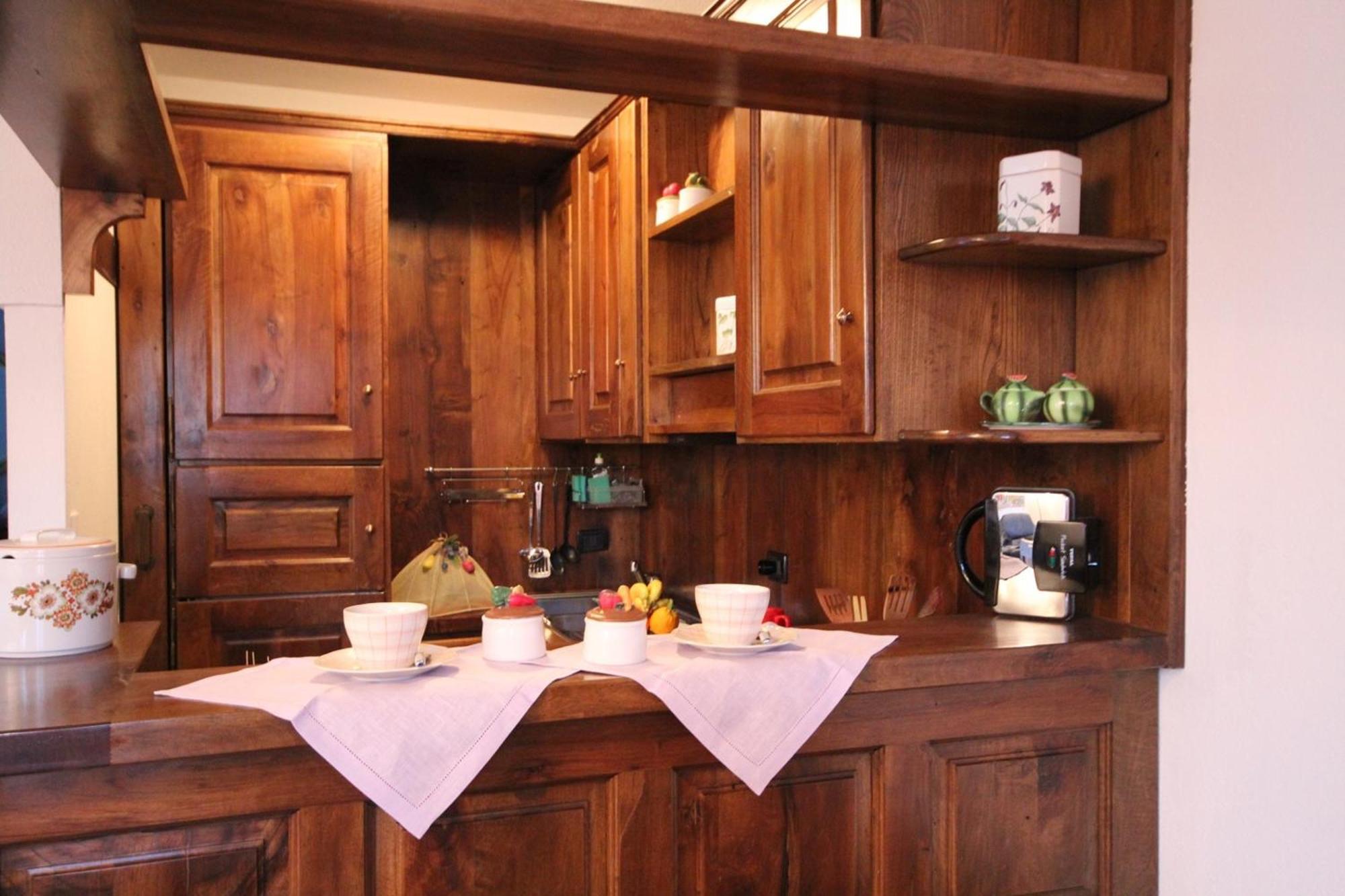 L'Antico Borgo Aparthotel Cremia Rom bilde